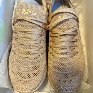APL Knit Sneakers in Light Brown